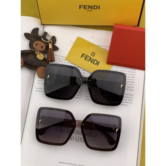 Two colors of sunglasses can be selected 2022SS Elegant style FENDI FENDI Two colors of sunglasses can be selected 2022SS Elegant style FENDI FENDI