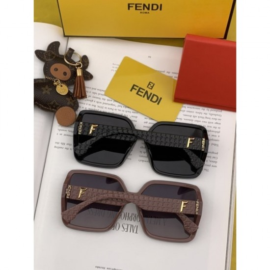 Two colors of sunglasses can be selected 2022SS Elegant style FENDI FENDI Two colors of sunglasses can be selected 2022SS Elegant style FENDI FENDI
