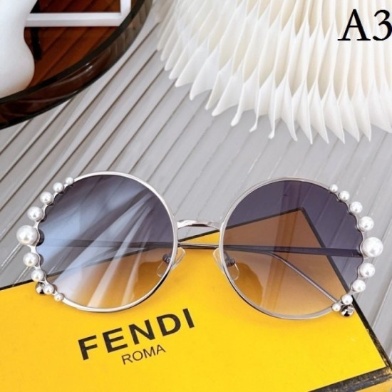 Sunglasses multicolor selectable 2022SS FENDI FENDI which is active all year round Sunglasses multicolor selectable 2022SS FENDI FENDI which is active all year round