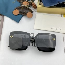 Two colors of sunglasses can be selected 2022SS Finished with a unique impression GUCCI Gucci