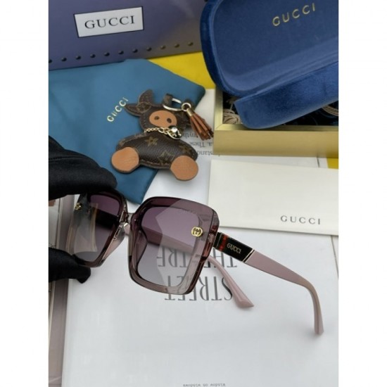 Two colors of sunglasses can be selected 2022SS Finished with a unique impression GUCCI Gucci Two colors of sunglasses can be selected 2022SS Finished with a unique impression GUCCI Gucci