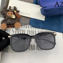 2 colors of sunglasses available 2022SS Relaxing GUCCI Gucci