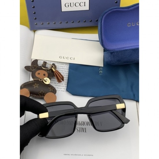 Two colors of sunglasses can be selected 2022SS GUCCI Gucci finishes with a calm impression Two colors of sunglasses can be selected 2022SS GUCCI Gucci finishes with a calm impression