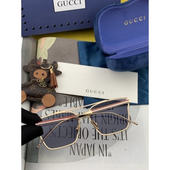 Two colors of sunglasses can be selected 2022SS The perfect color for early spring GUCCI Gucci Two colors of sunglasses can be selected 2022SS The perfect color for early spring GUCCI Gucci