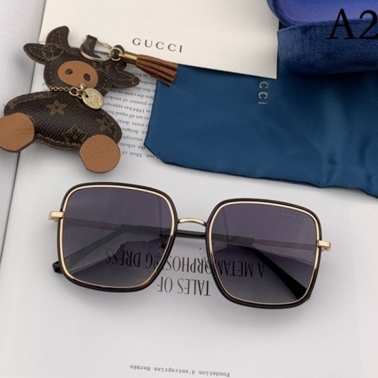 Two colors of sunglasses can be selected 2022SS Casual coordination GUCCI Gucci Two colors of sunglasses can be selected 2022SS Casual coordination GUCCI Gucci