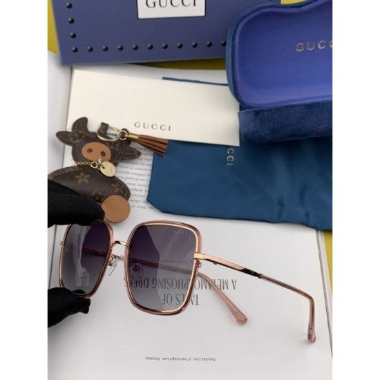 Two colors of sunglasses can be selected 2022SS Casual coordination GUCCI Gucci Two colors of sunglasses can be selected 2022SS Casual coordination GUCCI Gucci