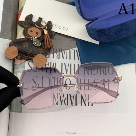 Sunglasses multicolor selectable 2022SS GUCCI Gucci with high likability regardless of age or sex Sunglasses multicolor selectable 2022SS GUCCI Gucci with high likability regardless of age or sex