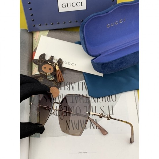 Sunglasses multicolor selectable 2022SS GUCCI Gucci with high likability regardless of age or sex Sunglasses multicolor selectable 2022SS GUCCI Gucci with high likability regardless of age or sex
