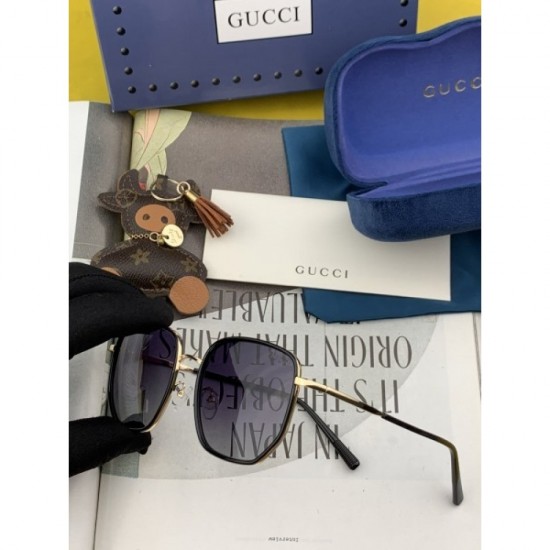 Sunglasses multicolor selectable 2022SS GUCCI Gucci with the impression of a fashionable expert Sunglasses multicolor selectable 2022SS GUCCI Gucci with the impression of a fashionable expert