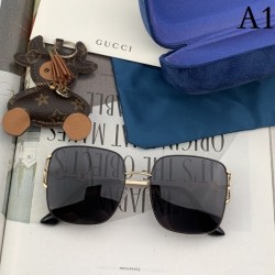 Sunglasses multicolor selectable 2022SS GUCCI Gucci that can be easily dressed down