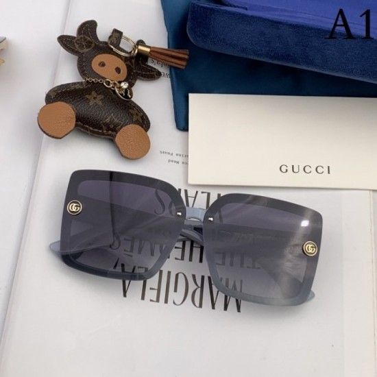 Sunglasses multicolor selectable 2022SS GUCCI Gucci with the impression of a fashionable expert Sunglasses multicolor selectable 2022SS GUCCI Gucci with the impression of a fashionable expert