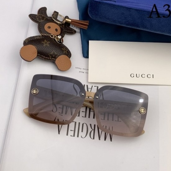 Sunglasses multicolor selectable 2022SS GUCCI Gucci with the impression of a fashionable expert Sunglasses multicolor selectable 2022SS GUCCI Gucci with the impression of a fashionable expert
