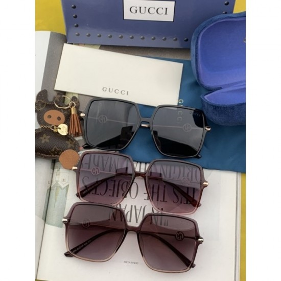 Sunglasses multicolor selectable 2022SS GUCCI Gucci that can be easily dressed down Sunglasses multicolor selectable 2022SS GUCCI Gucci that can be easily dressed down