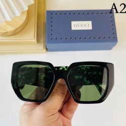 GUCCI Gucci sunglasses multicolor selectable casual and refreshing