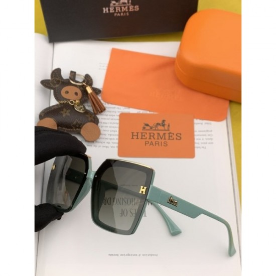 Sunglasses multicolor selectable 2022SS There is a bright atmosphere HERMES Hermes Sunglasses multicolor selectable 2022SS There is a bright atmosphere HERMES Hermes