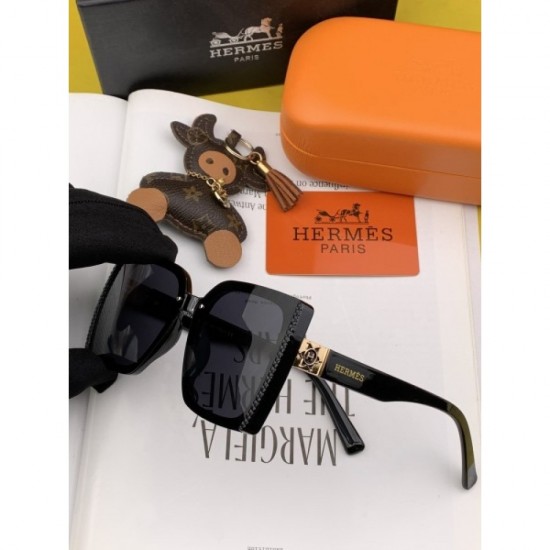 Sunglasses multicolor selectable 2022SS HERMES Hermes for a cool impression Sunglasses multicolor selectable 2022SS HERMES Hermes for a cool impression