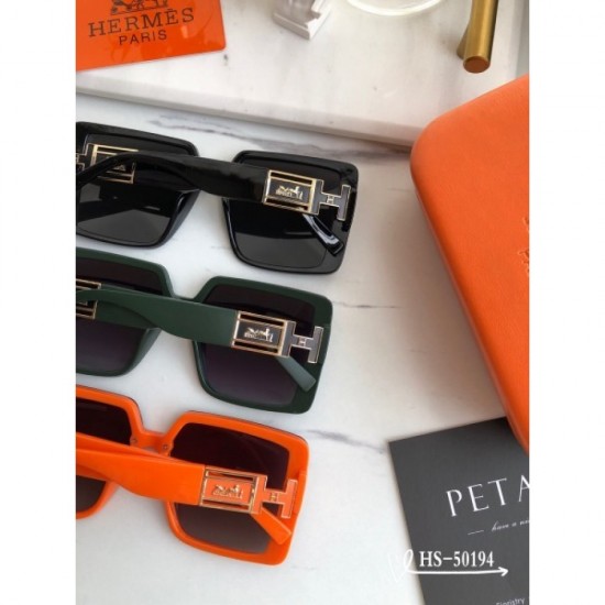 Sunglasses Multicolor selectable 2022SS Items that bring out the texture HERMES Hermes Sunglasses Multicolor selectable 2022SS Items that bring out the texture HERMES Hermes
