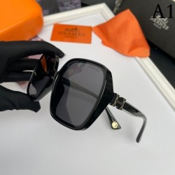 Sunglasses multicolor selectable 2022SS I want to buy more this year! HERMES