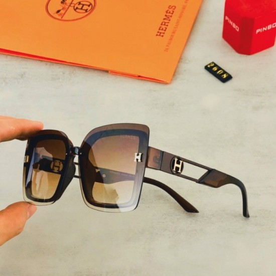 HERMES Hermes sunglasses multicolor selectable Nice outfit is a hot topic HERMES Hermes sunglasses multicolor selectable Nice outfit is a hot topic