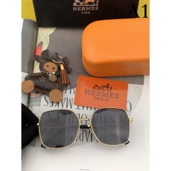 HERMES Hermes sunglasses multicolor selectable Comfortable even on hot summer days