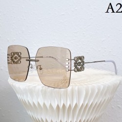 Sunglasses multicolor selectable 2022SS Adult-like atmosphere LOEWE Loewe