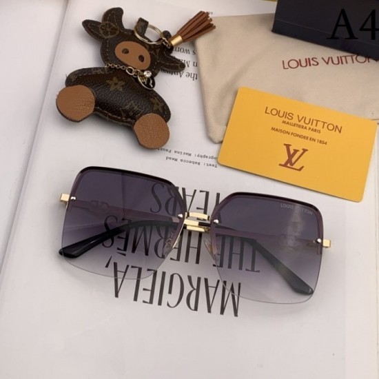 Sunglasses multicolor selectable 2022SS Attractive beauty LOUIS VUITTON Louis Vuitton Sunglasses multicolor selectable 2022SS Attractive beauty LOUIS VUITTON Louis Vuitton