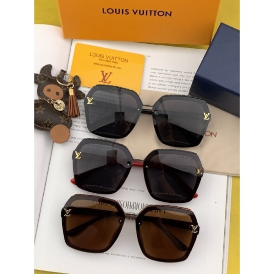 Sunglasses multicolor selectable 2022SS Keep an eye on LOUIS VUITTON Louis Vuitton Sunglasses multicolor selectable 2022SS Keep an eye on LOUIS VUITTON Louis Vuitton