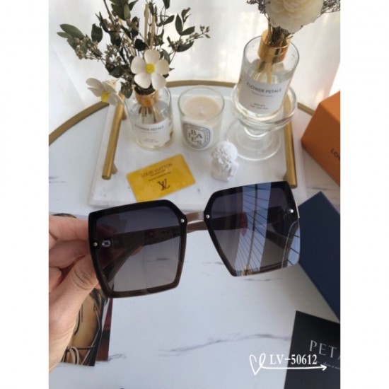 Sunglasses multicolor selectable 2022SS Limited number LOUIS VUITTON Louis Vuitton Sunglasses multicolor selectable 2022SS Limited number LOUIS VUITTON Louis Vuitton