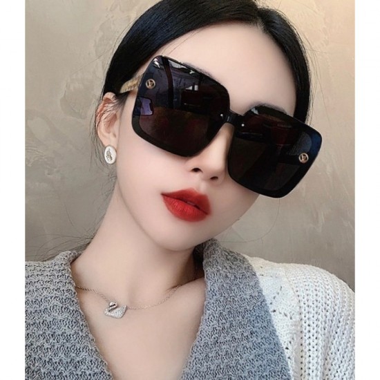 Sunglasses multicolor selectable 2022SS Fall / Winter new product LOUIS VUITTON Louis Vuitton Sunglasses multicolor selectable 2022SS Fall / Winter new product LOUIS VUITTON Louis Vuitton
