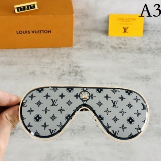 Sunglasses multicolor selectable 2022SS Outstanding freshness LOUIS VUITTON Louis Vuitton Sunglasses multicolor selectable 2022SS Outstanding freshness LOUIS VUITTON Louis Vuitton
