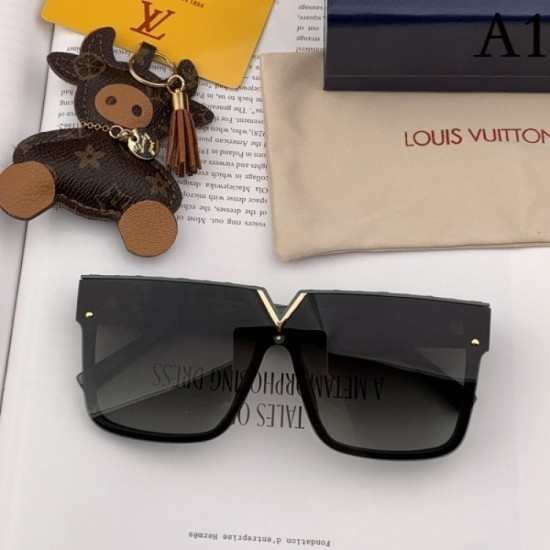 Sunglasses multicolor selectable 2022SS Most popular LOUIS VUITTON Louis Vuitton Sunglasses multicolor selectable 2022SS Most popular LOUIS VUITTON Louis Vuitton
