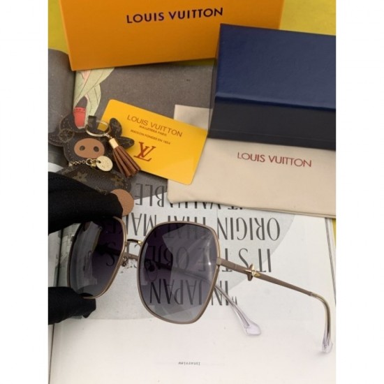 Sunglasses multicolor selectable 2022SS Presence group LOUIS VUITTON Louis Vuitton Sunglasses multicolor selectable 2022SS Presence group LOUIS VUITTON Louis Vuitton