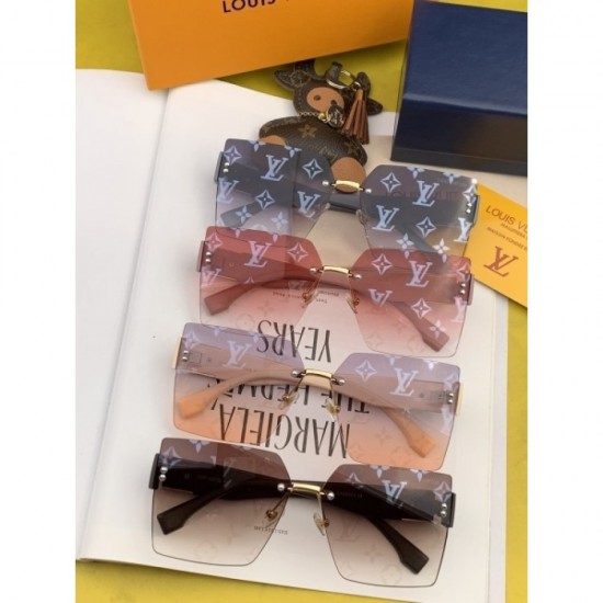 Sunglasses multicolor selectable 2022SS Overwhelmingly popular LOUIS VUITTON Louis Vuitton Sunglasses multicolor selectable 2022SS Overwhelmingly popular LOUIS VUITTON Louis Vuitton