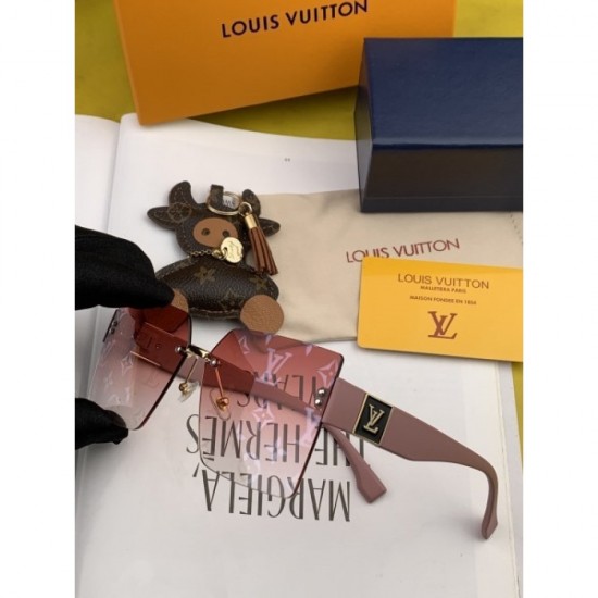 Sunglasses multicolor selectable 2022SS Overwhelmingly popular LOUIS VUITTON Louis Vuitton Sunglasses multicolor selectable 2022SS Overwhelmingly popular LOUIS VUITTON Louis Vuitton