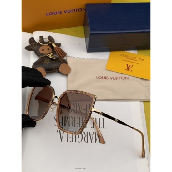 Sunglasses multicolor selectable 2022SS classic item LOUIS VUITTON Louis Vuitton Sunglasses multicolor selectable 2022SS classic item LOUIS VUITTON Louis Vuitton
