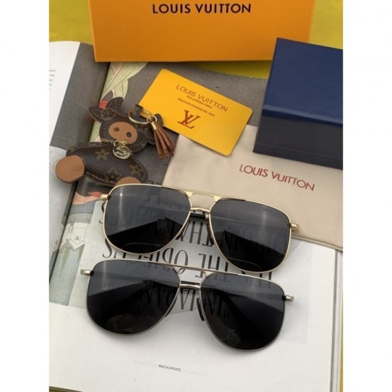 Two colors of sunglasses can be selected 2022SS Long-awaited product LOUIS VUITTON Louis Vuitton Two colors of sunglasses can be selected 2022SS Long-awaited product LOUIS VUITTON Louis Vuitton