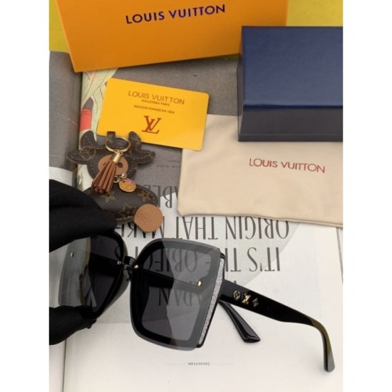Sunglasses multicolor selectable 2022SS Spring new life LOUIS VUITTON Louis Vuitton Sunglasses multicolor selectable 2022SS Spring new life LOUIS VUITTON Louis Vuitton