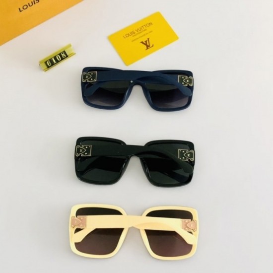 Sunglasses multicolor selectable 2022SS limited model LOUIS VUITTON Louis Vuitton Sunglasses multicolor selectable 2022SS limited model LOUIS VUITTON Louis Vuitton