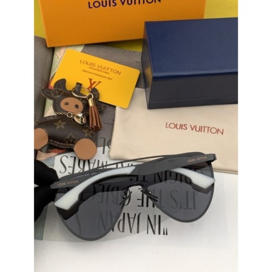 Sunglasses multicolor selectable 2022SS Popular LOUIS VUITTON Louis Vuitton Sunglasses multicolor selectable 2022SS Popular LOUIS VUITTON Louis Vuitton
