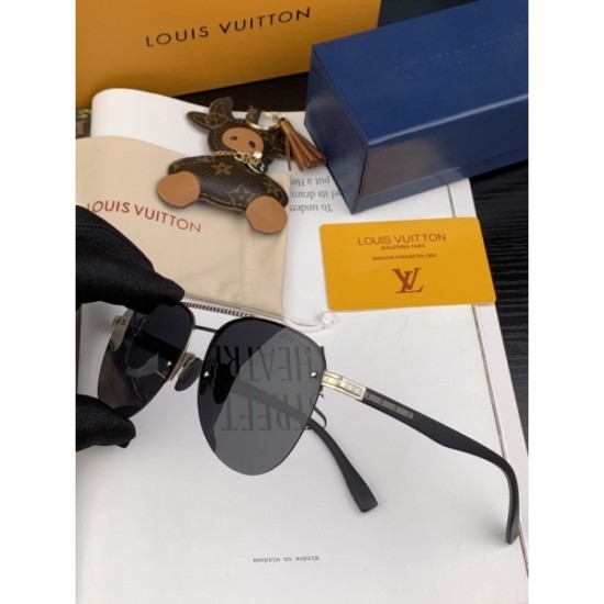 Sunglasses multicolor selectable 2022SS Classical LOUIS VUITTON Louis Vuitton Sunglasses multicolor selectable 2022SS Classical LOUIS VUITTON Louis Vuitton