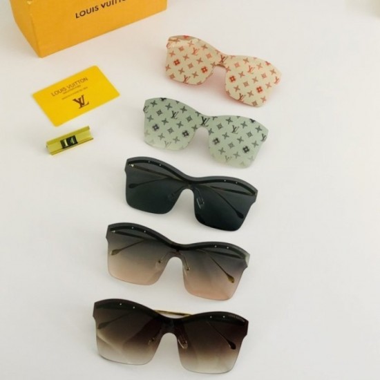 Sunglasses multicolor selectable 2022SS Excellent quality LOUIS VUITTON Louis Vuitton Sunglasses multicolor selectable 2022SS Excellent quality LOUIS VUITTON Louis Vuitton