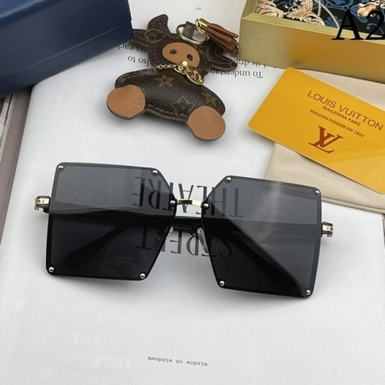 Two colors of sunglasses can be selected 2022SS Casual LOUIS VUITTON Louis Vuitton Two colors of sunglasses can be selected 2022SS Casual LOUIS VUITTON Louis Vuitton