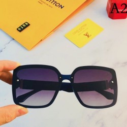 LOUIS VUITTON Louis Vuitton sunglasses multicolor selectable Comfortable to wear