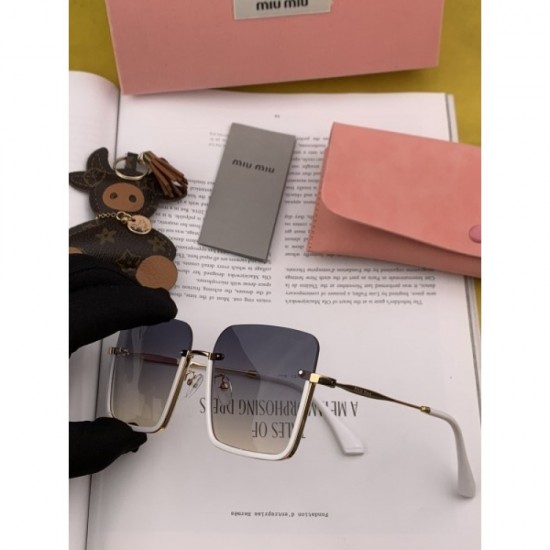 Sunglasses multicolor selectable 2022SS This year's most fashionable MIU MIU Sunglasses multicolor selectable 2022SS This year's most fashionable MIU MIU