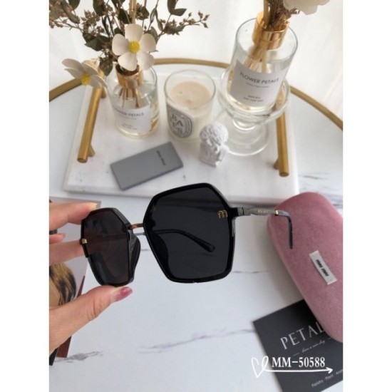 Sunglasses multicolor selectable 2022SS Popular this summer MIU MIU Sunglasses multicolor selectable 2022SS Popular this summer MIU MIU