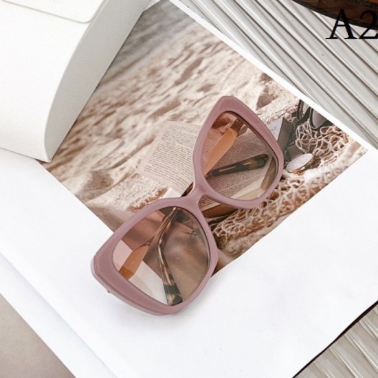 PRADA Prada Sunglasses Multicolor selectable Featured summer products not to be missed PRADA Prada Sunglasses Multicolor selectable Featured summer products not to be missed