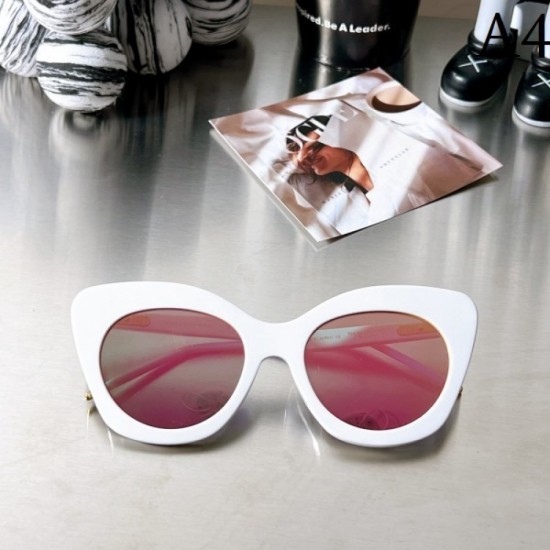 THOM BROWNE Thom Browne Sunglasses Multicolor selectable Items that are difficult to obtain THOM BROWNE Thom Browne Sunglasses Multicolor selectable Items that are difficult to obtain