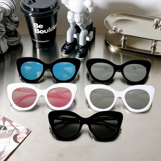 THOM BROWNE Thom Browne Sunglasses Multicolor selectable Items that are difficult to obtain THOM BROWNE Thom Browne Sunglasses Multicolor selectable Items that are difficult to obtain