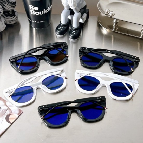 THOM BROWNE Thom Browne Sunglasses Multicolor selectable Items that are difficult to obtain THOM BROWNE Thom Browne Sunglasses Multicolor selectable Items that are difficult to obtain