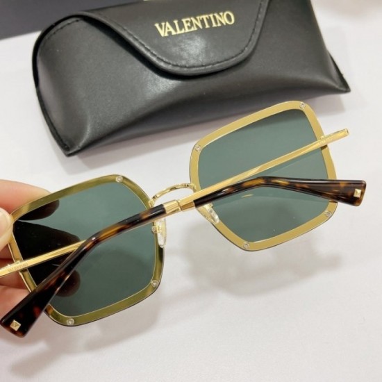 Sunglasses multicolor selectable 2022SS Now a standard item Popular item VALENTINO Valentino Sunglasses multicolor selectable 2022SS Now a standard item Popular item VALENTINO Valentino